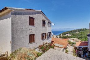 Apartments with a parking space Mali Losinj, Losinj - 19815